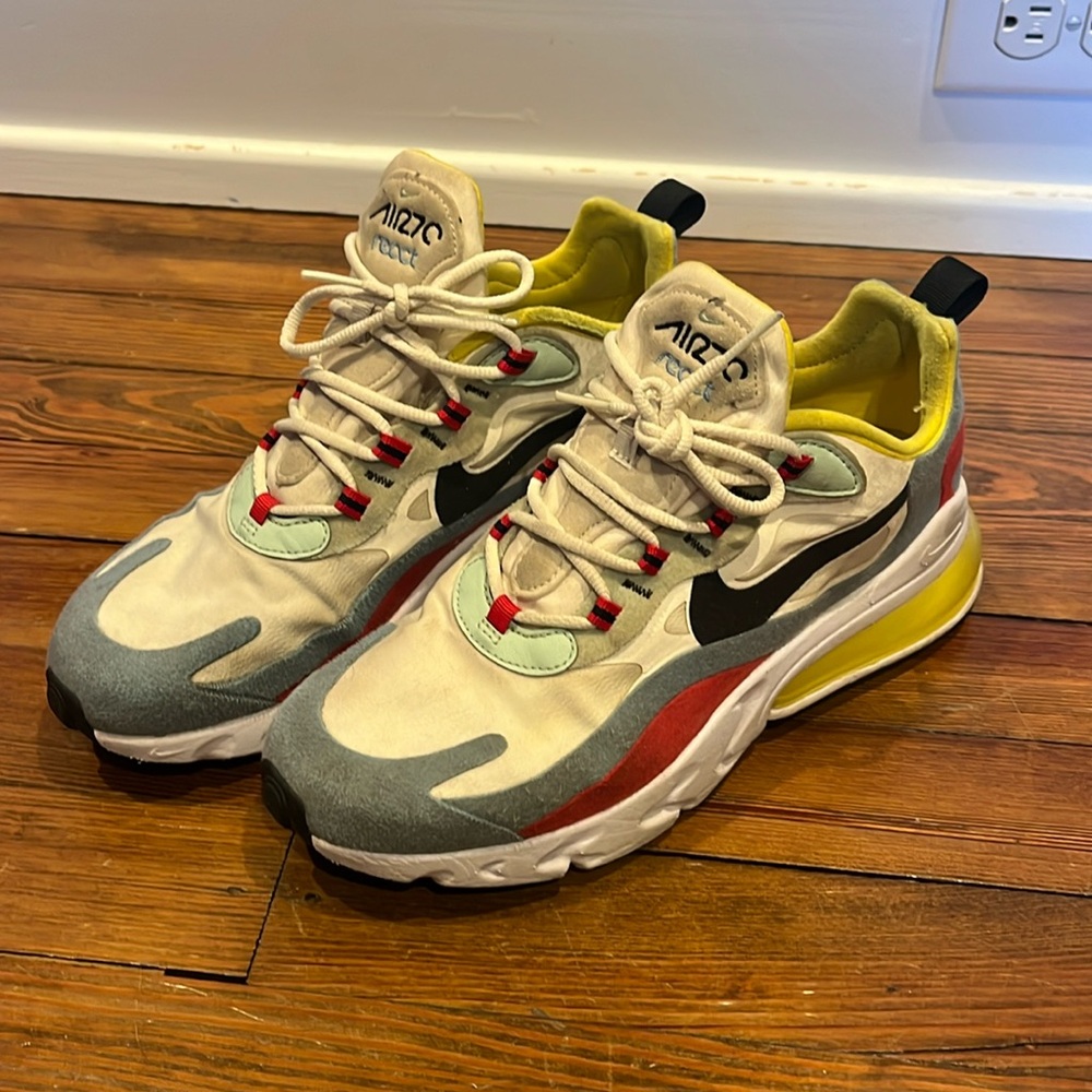 Nike Wmns Air Max 270 React ‘Bauhaus’